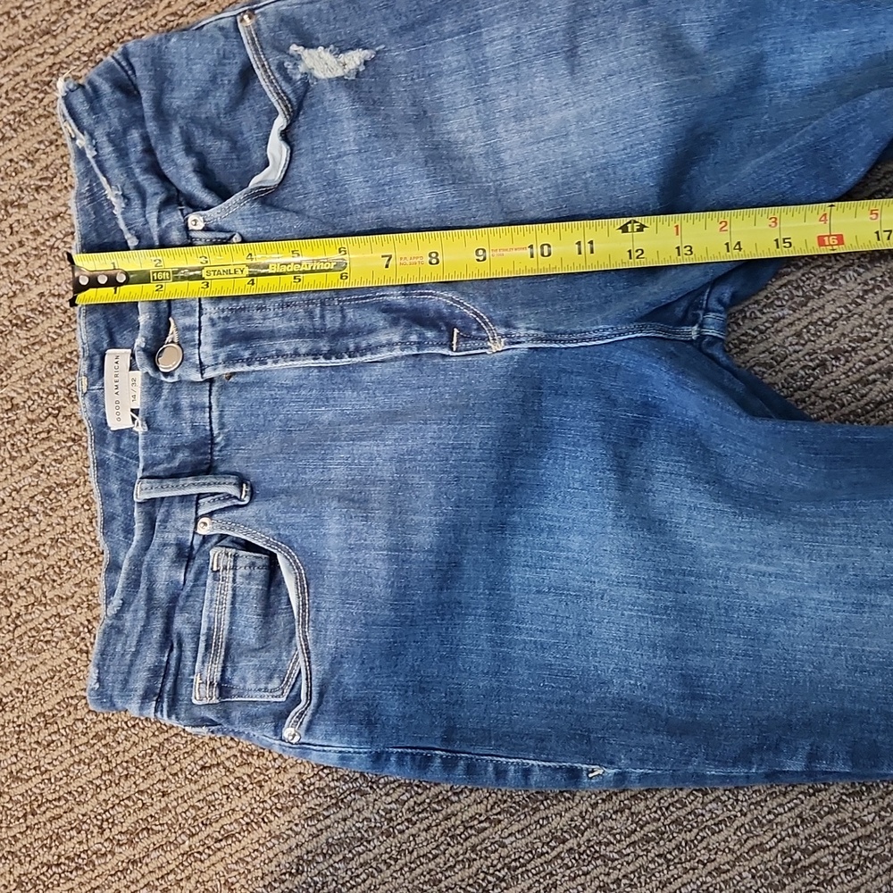 Good American Jean's Size 14 - Picture 11 of 16